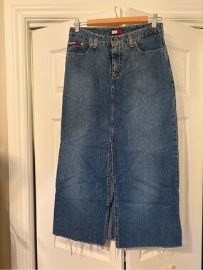 Tommy Hilfiger Blue Denim Skirt with Front Slit